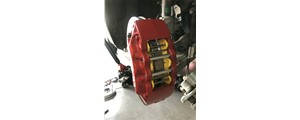 2018款JEEP 指揮官，升級(jí)AP9040六活塞