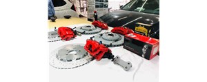 圖文案例|奔馳新款CLS300升級AMG C63大6活塞卡鉗，后輪加大盤